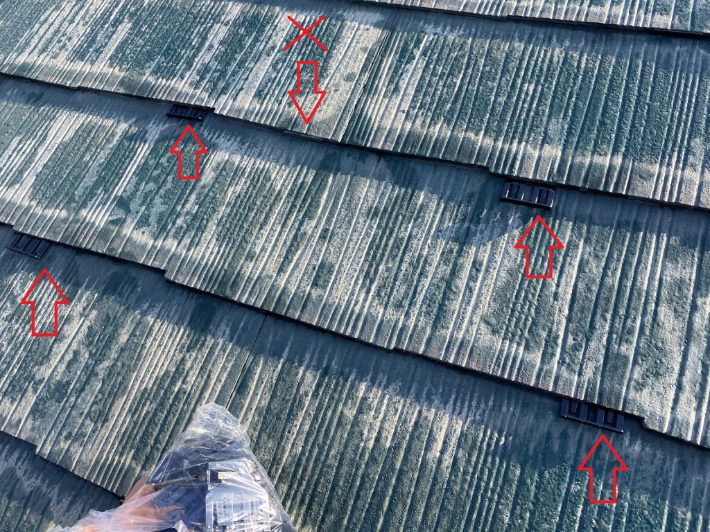 徳島市名東町Ｈ様邸② タスペーサー取付・屋根下塗り | 安心工房